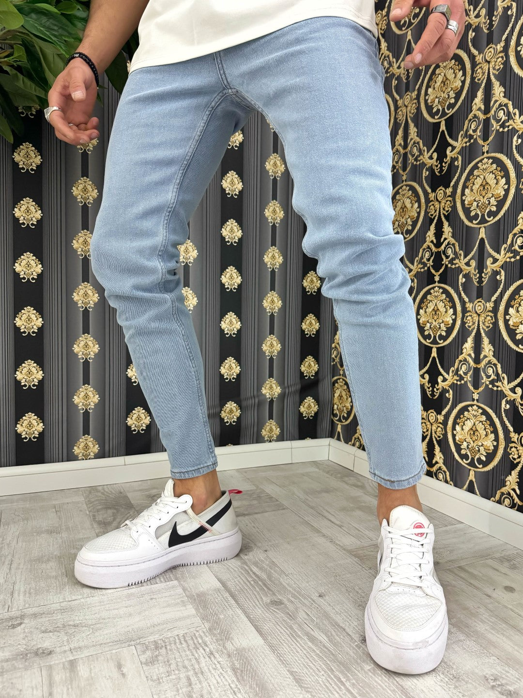 Blugi barbati conici 4123