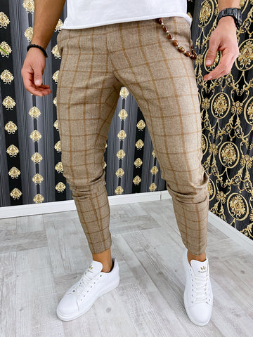 Pantaloni barbati smart casual maro in carouri B1733