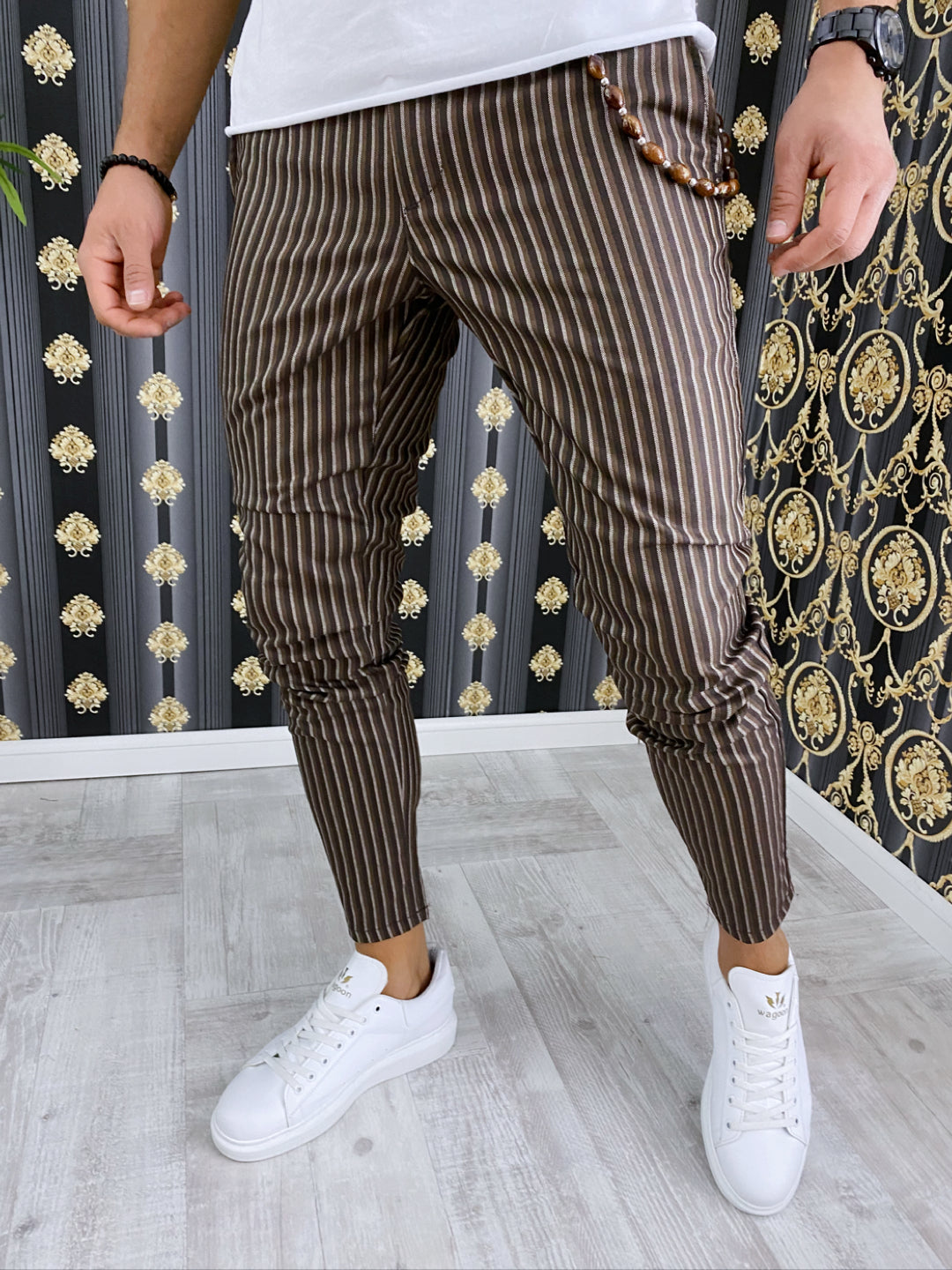 Pantaloni barbati smart casual maro in dungi B1749 13-3